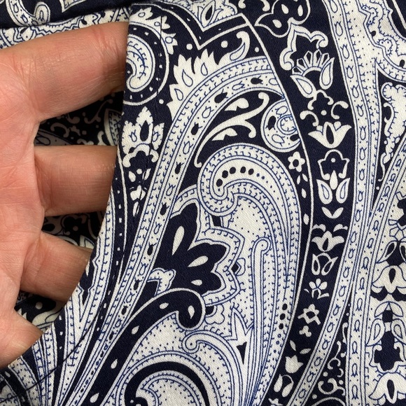 Trina Turk Navy and White Paisley High Waist Shorts - Picture 3 of 7